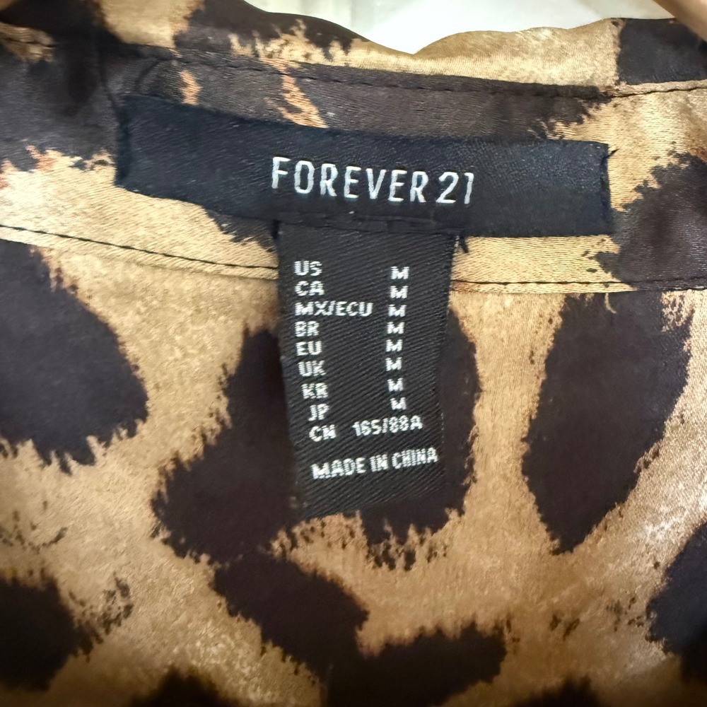 Forever‎ 21 Leopard Print Button Down Shirt Dress Women's Size Medium - Picture 3 of 7